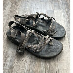 Chaco Women’s ZX2 ZX/2 Classic Unaweep Sandals Size 9 Gray Cream Hiking Tubbing